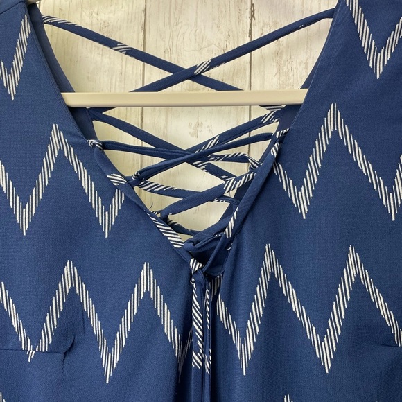Xhilaration Blue Dress with Zigzag Design size Medium - Picture 2 of 10